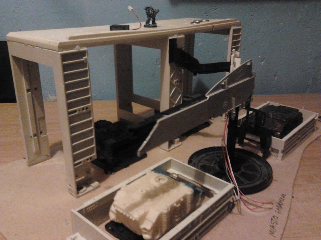 Custom, Doityourself, Game Table PROJECT TANK GARAGE Gallery